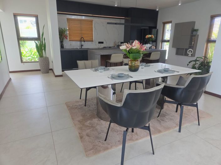 Image No.6-3 Bed Villa for sale