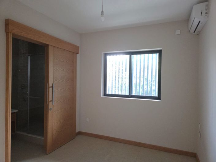 Image No.7-Propriété de 4 chambres à vendre à North Coast