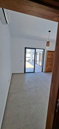 Image No.10-3 Bed Villa for sale