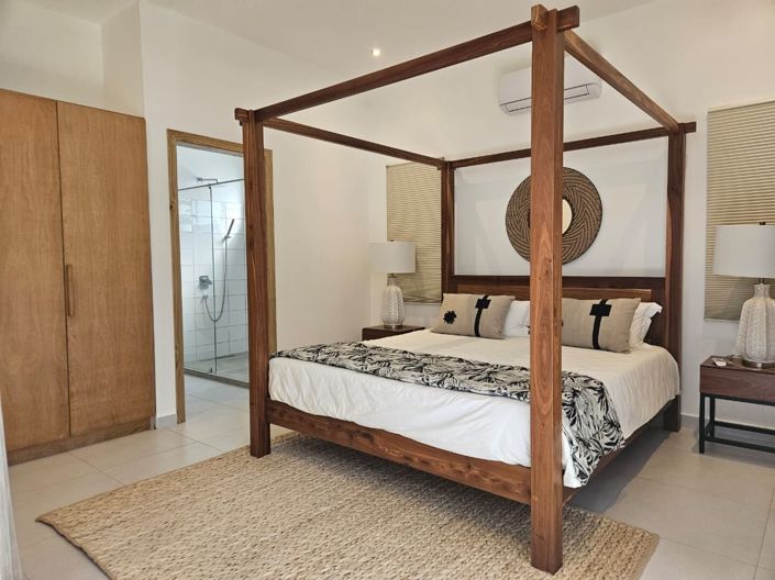 Image No.8-4 Bed Villa for sale