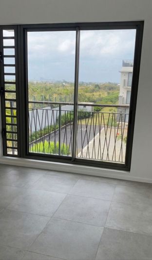 Image No.13-3 Bed Property for sale