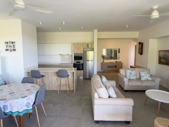 Image No.14-3 Bed Property for sale