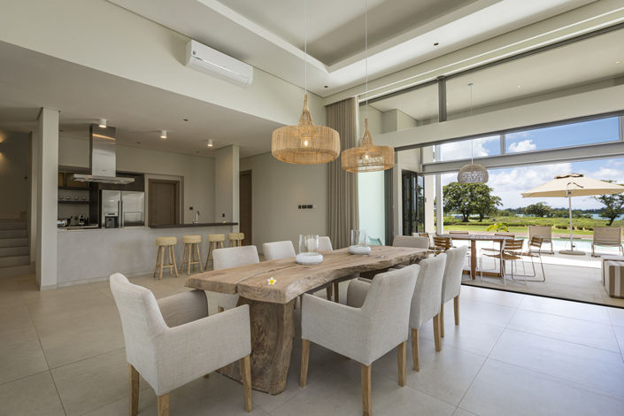 Image No.3-4 Bed Villa for sale
