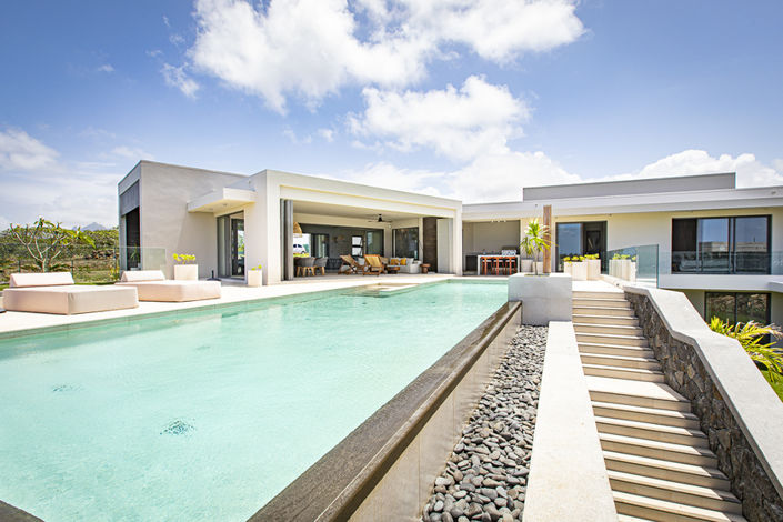 Image No.3-4 Bed Villa for sale