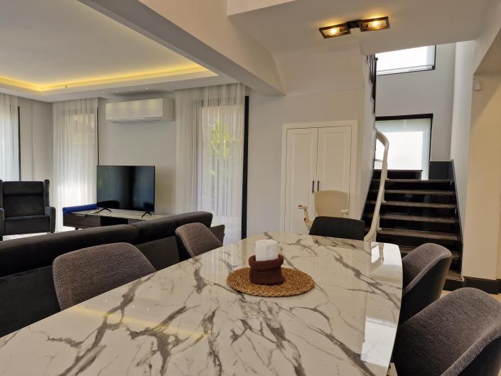 Image No.7-4 Bed Villa / Detached for sale