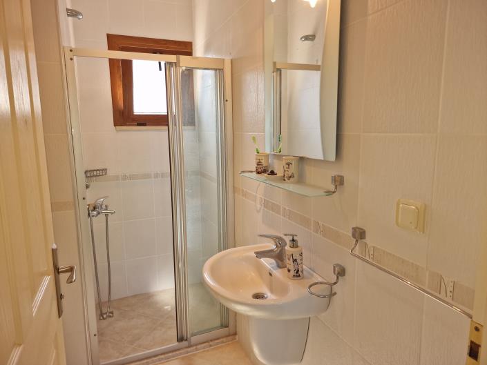 Image No.11-3 Bed Villa / Detached for sale