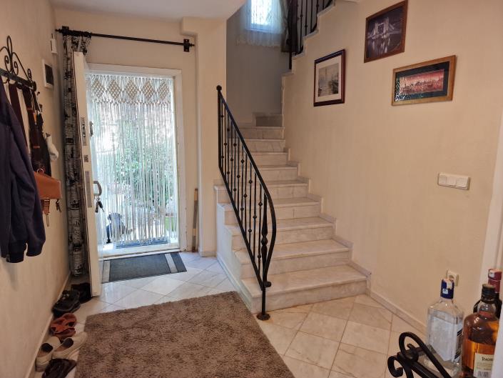 Image No.6-3 Bed Villa / Detached for sale