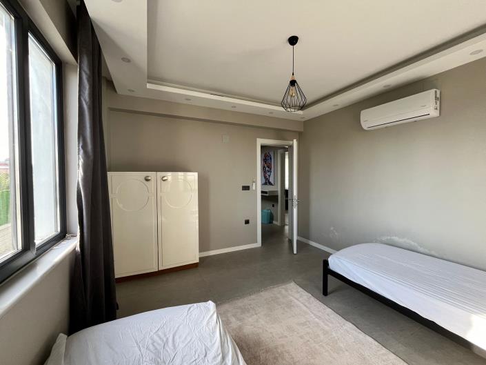 Image No.7-4 Bed Villa / Detached for sale