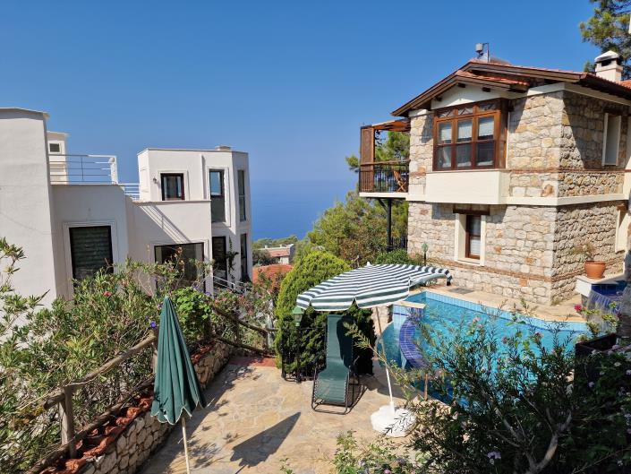 Image No.27-14 Bed Villa / Detached for sale