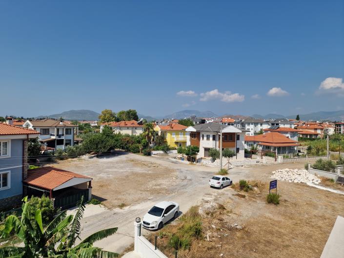 Image No.22-4 Bed Mansion for sale