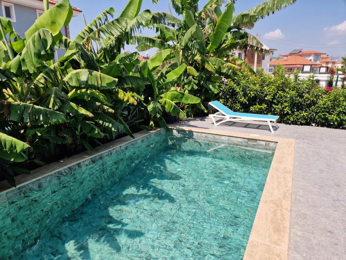 Image No.40-4 Bed Mansion for sale