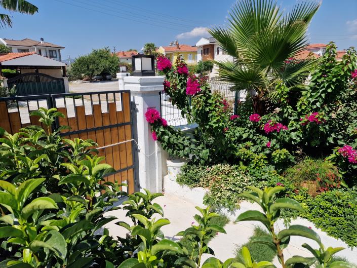 Image No.42-4 Bed Mansion for sale