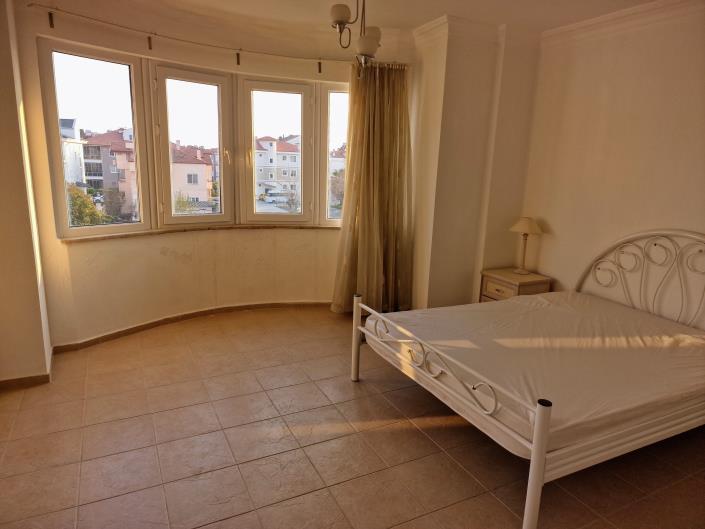 Image No.5-3 Bed Apartment for sale