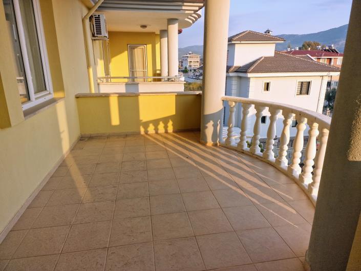 Image No.12-3 Bed Apartment for sale