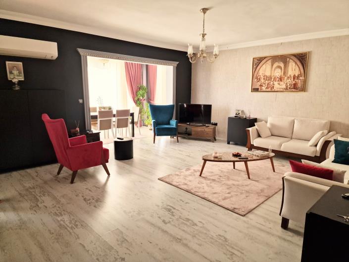 Image No.2-2 Bed Apartment for sale