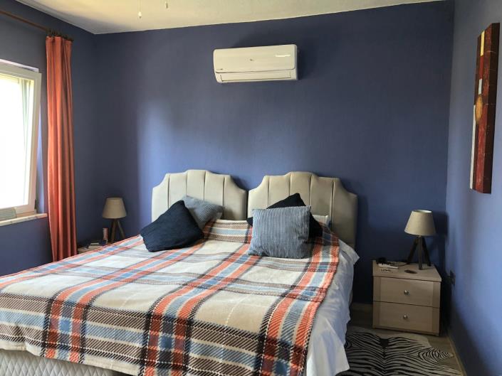 Image No.8-4 Bed Villa / Detached for sale