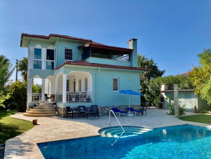 Image No.26-4 Bed Villa / Detached for sale