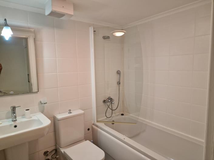 Image No.10-4 Bed Villa / Detached for sale