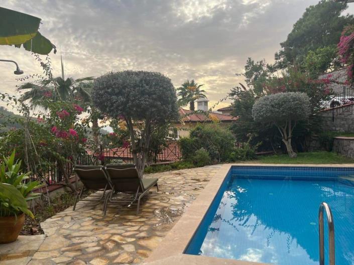 Image No.11-4 Bed Villa / Detached for sale