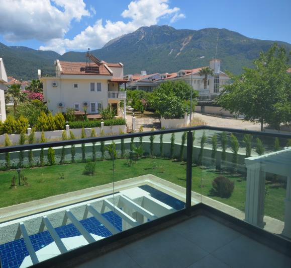 Image No.22-4 Bed Villa / Detached for sale