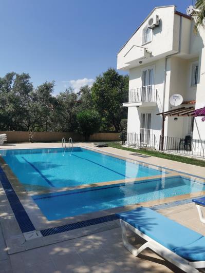 Image No.19-4 Bed Apartment for sale