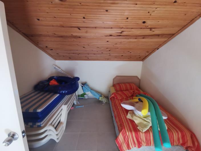 Image No.12-4 Bed Apartment for sale