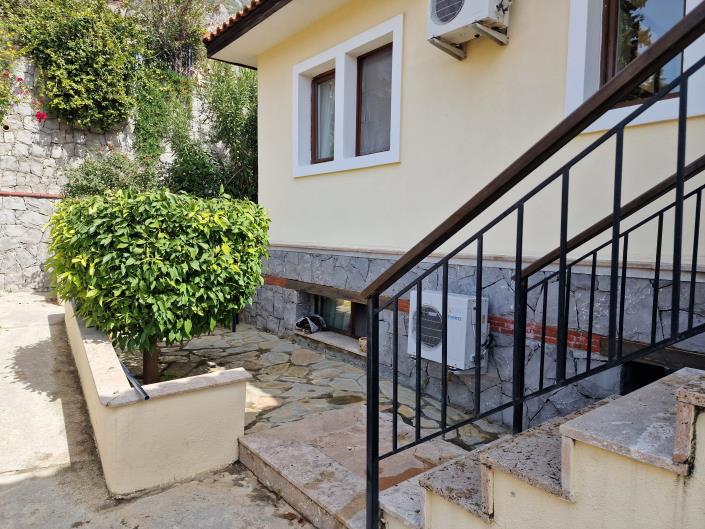 Image No.26-4 Bed Villa / Detached for sale