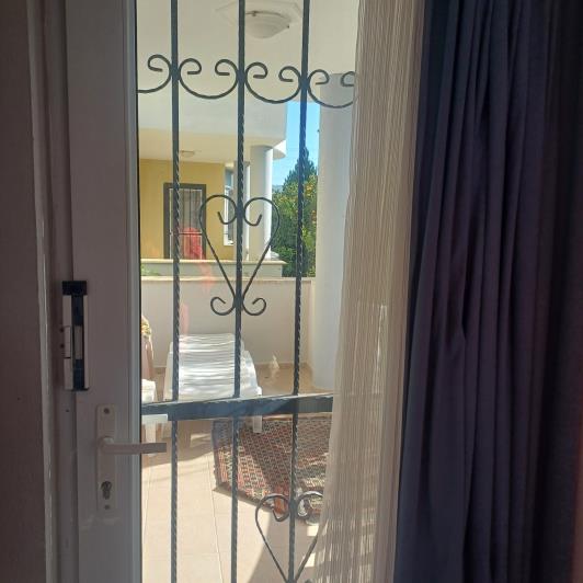 Image No.11-3 Bed Apartment for sale