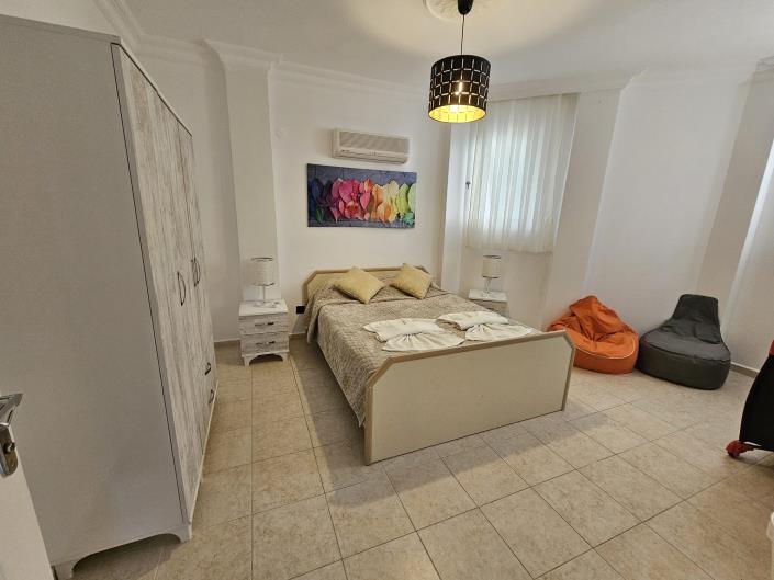 Image No.11-4 Bed Apartment for sale