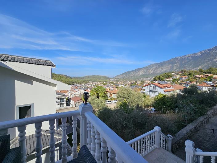 Image No.29-4 Bed Apartment for sale