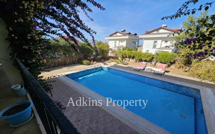 Image No.29-4 Bed Villa / Detached for sale