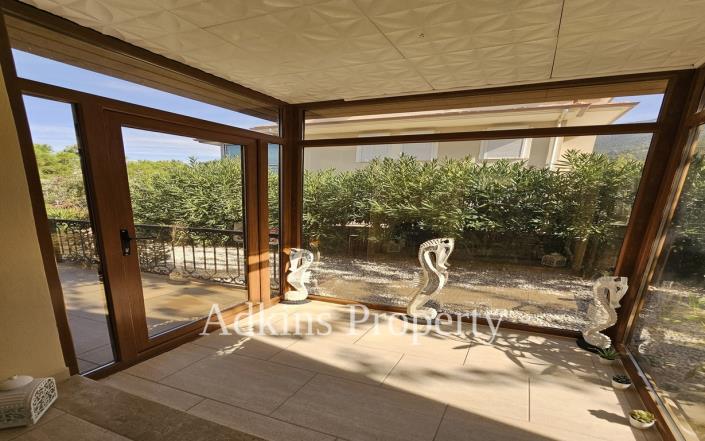 Image No.33-4 Bed Villa / Detached for sale