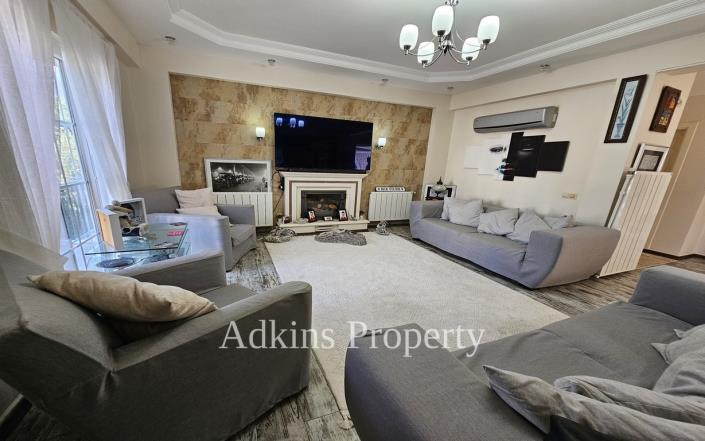 Image No.3-4 Bed Villa / Detached for sale