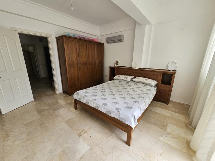 Image No.8-3 Bed Apartment for sale