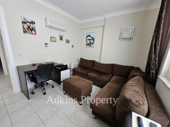 Image No.4-4 Bed Apartment for sale