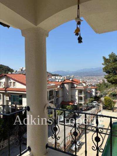 Image No.24-3 Bed Apartment for sale