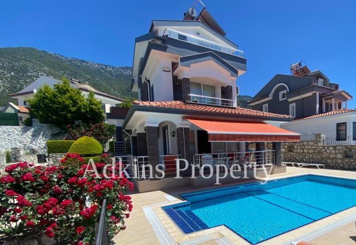Image No.1-5 Bed Villa / Detached for sale