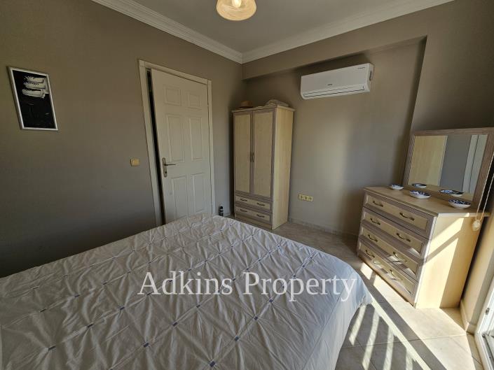 Image No.18-3 Bed Apartment for sale