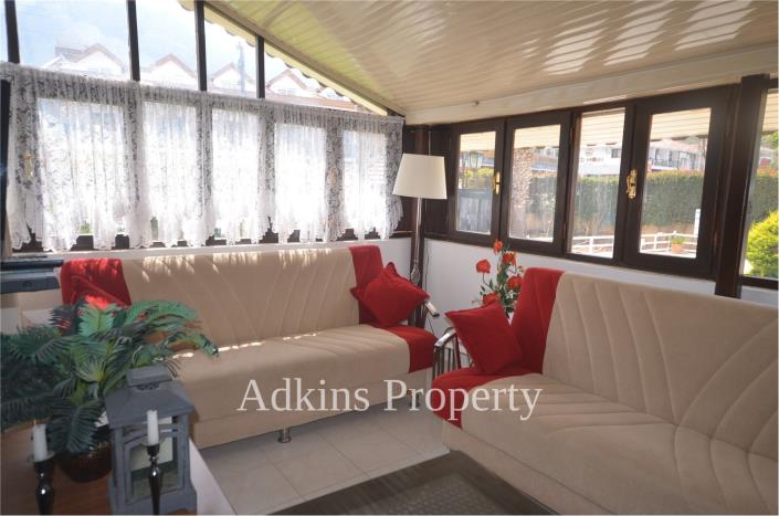 Image No.9-4 Bed Apartment for sale