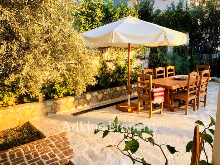 Image No.50-4 Bed Villa / Detached for sale