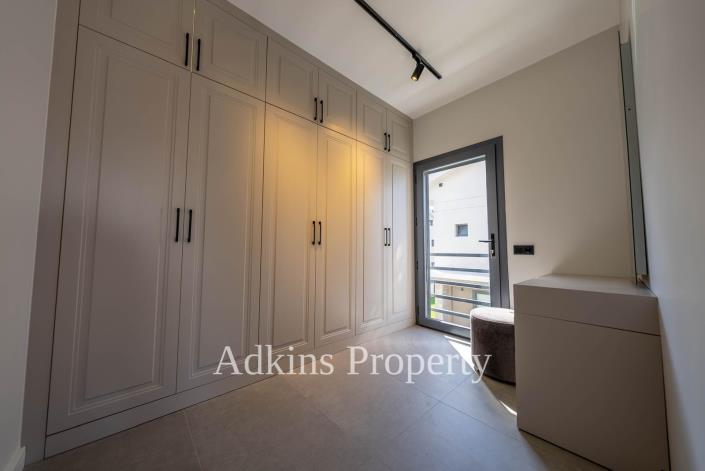 Image No.21-4 Bed Villa / Detached for sale