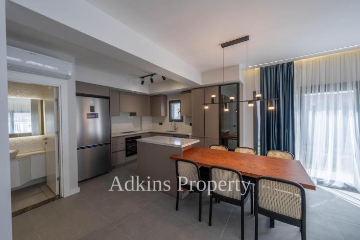 Image No.5-4 Bed Villa / Detached for sale