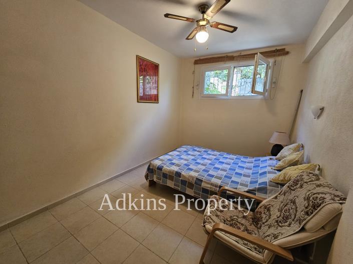 Image No.10-4 Bed Villa / Detached for sale