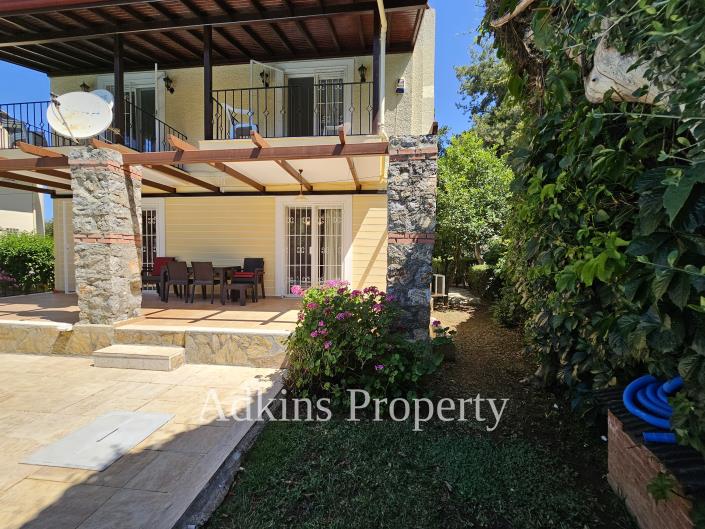 Image No.39-4 Bed Villa / Detached for sale