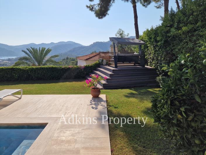 Image No.23-5 Bed Villa / Detached for sale