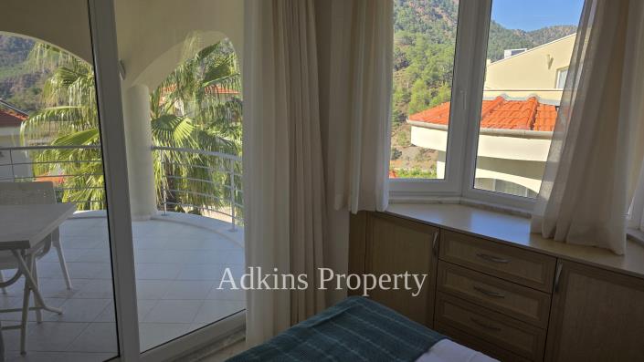 Image No.11-3 Bed Villa for sale