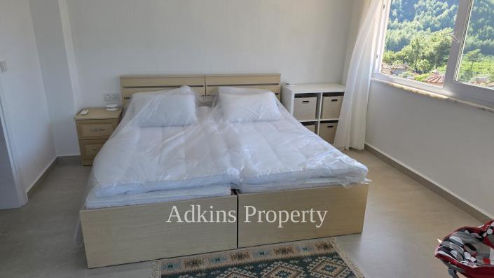 Image No.10-3 Bed Villa for sale