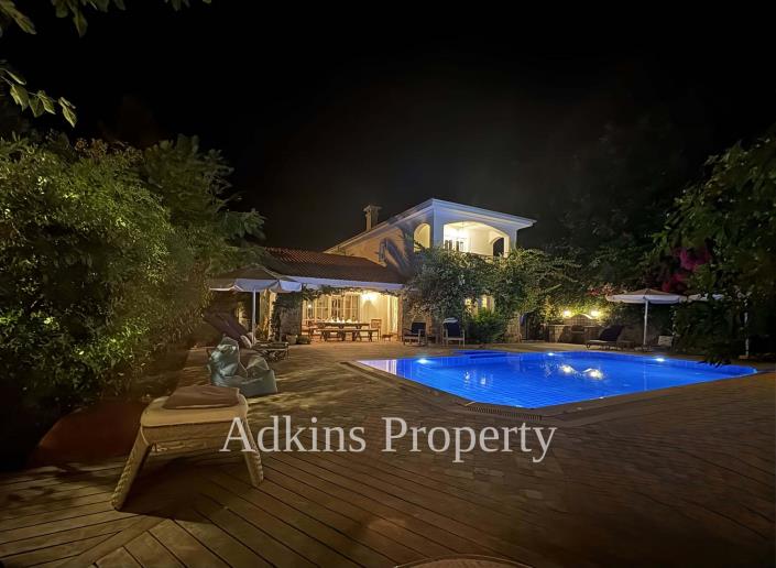 Image No.32-4 Bed Villa for sale