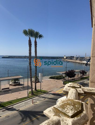 Image No.12-5 Bed Property for sale