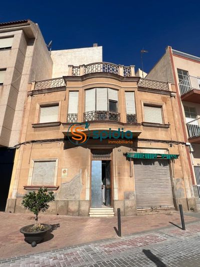 Image No.22-5 Bed Property for sale